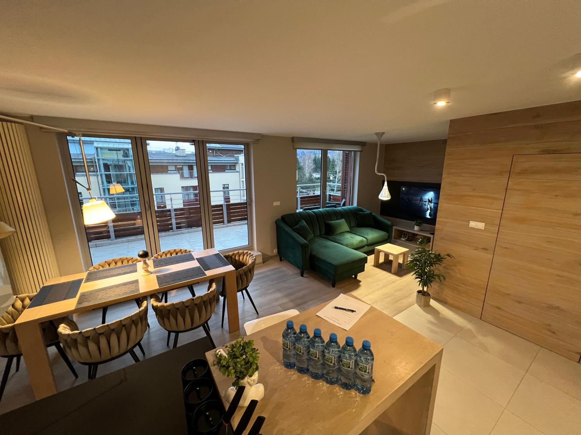 Apartament Zeta - City 2 ウストロン エクステリア 写真